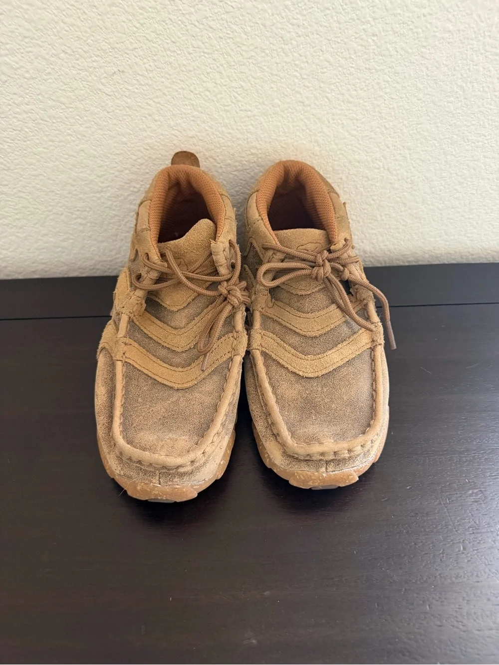 Twisted X Kids Driving Moc VFW Bomber Tan Suede Casual Mid-Top Shoes 13M